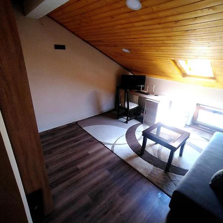 Low Budget Apartment With Breakfast 瓦爾納 外观 照片