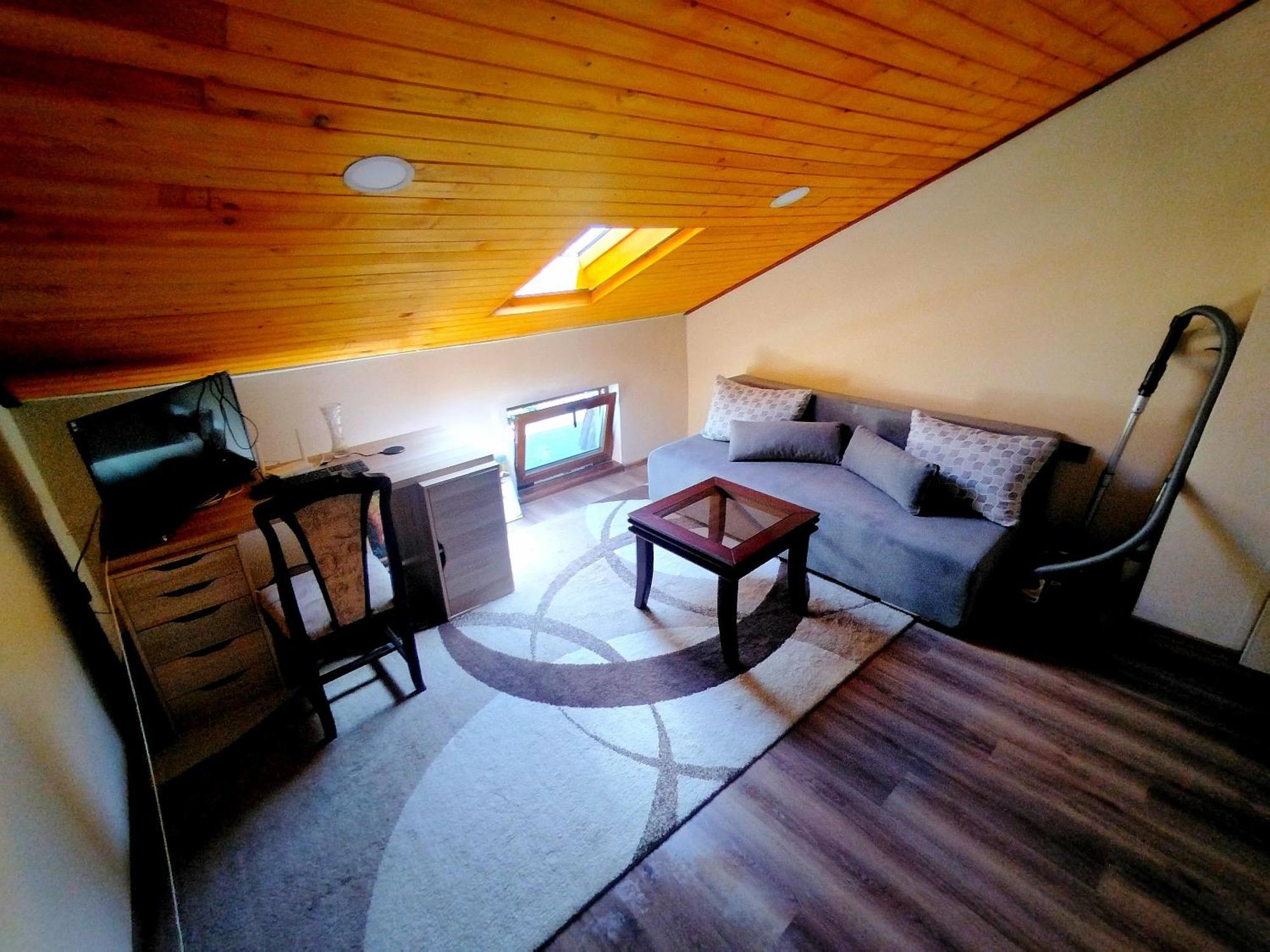 Low Budget Apartment With Breakfast 瓦爾納 外观 照片